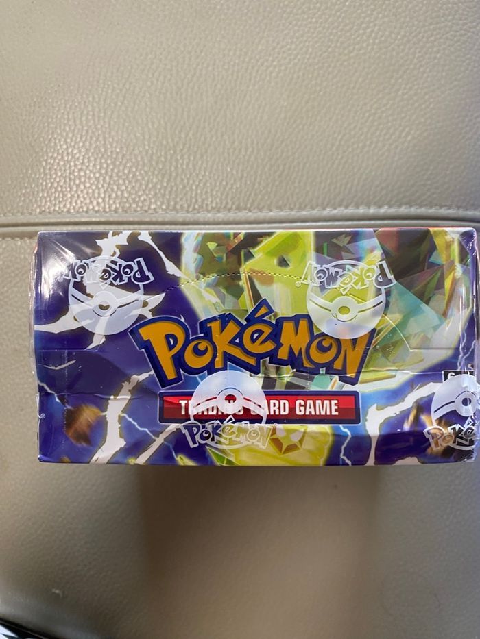 Mega box Pokémon - Pack de 36 boosters - photo numéro 4
