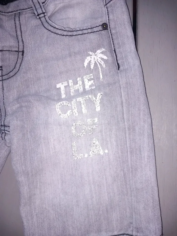 Bermuda en jeans gris - photo numéro 2