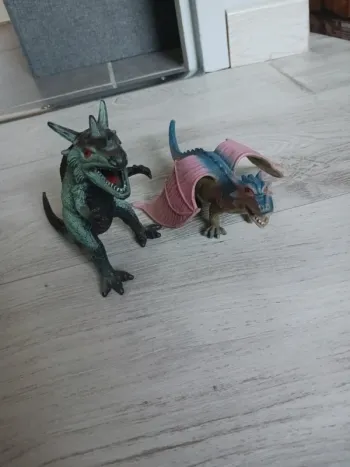 Lot de deux dragons