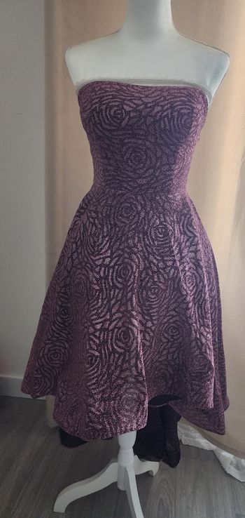Robe de soirée asymétrique