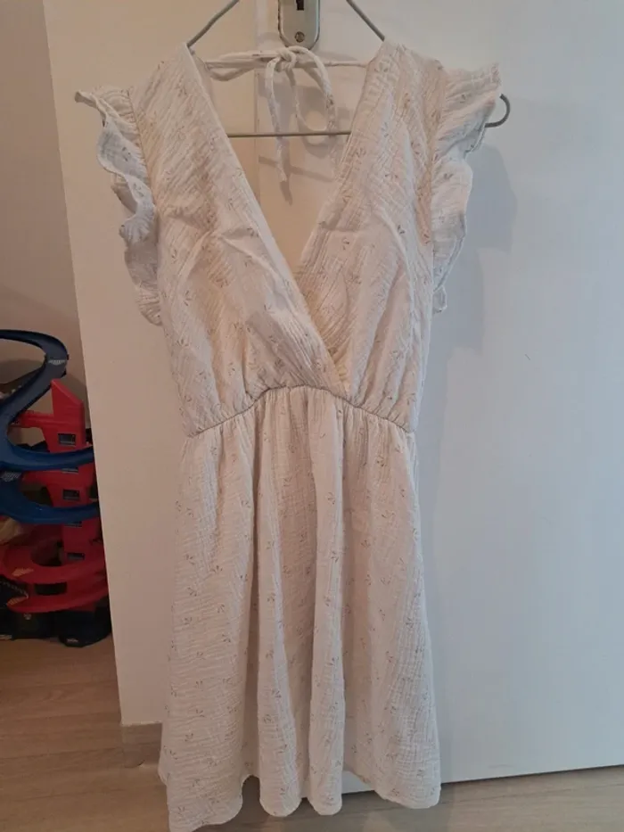 Robe blanc cassé