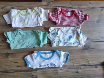 Bodies manche courte