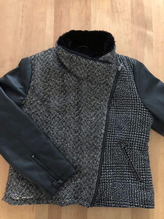 Veste fourrée Desigual t.42