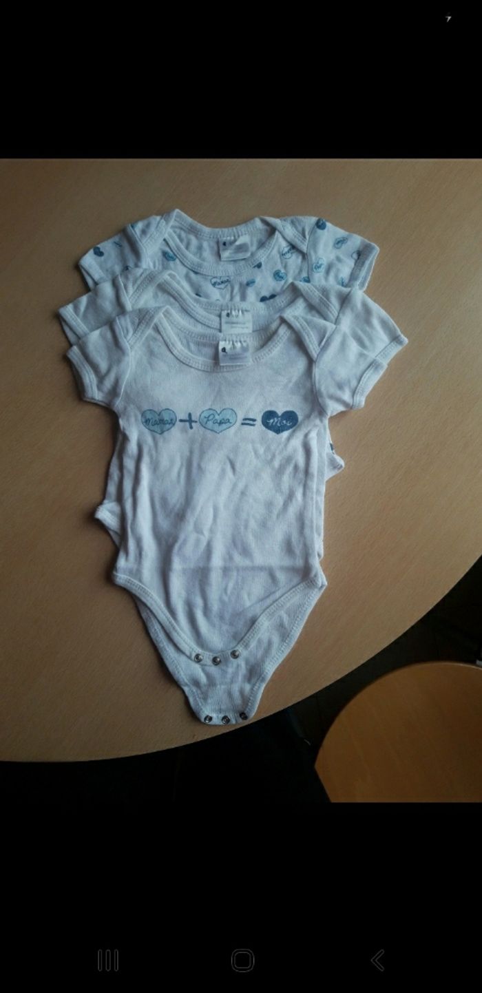 Lot de 3 bodies