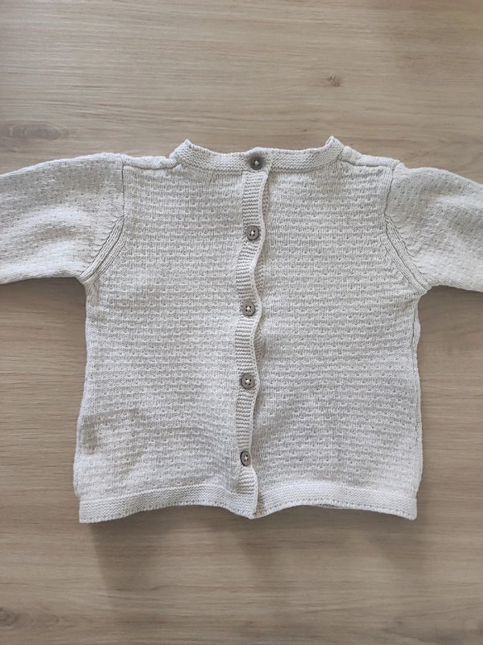 Lots gilets Kiabi 12 mois - comme neuf - photo numéro 4