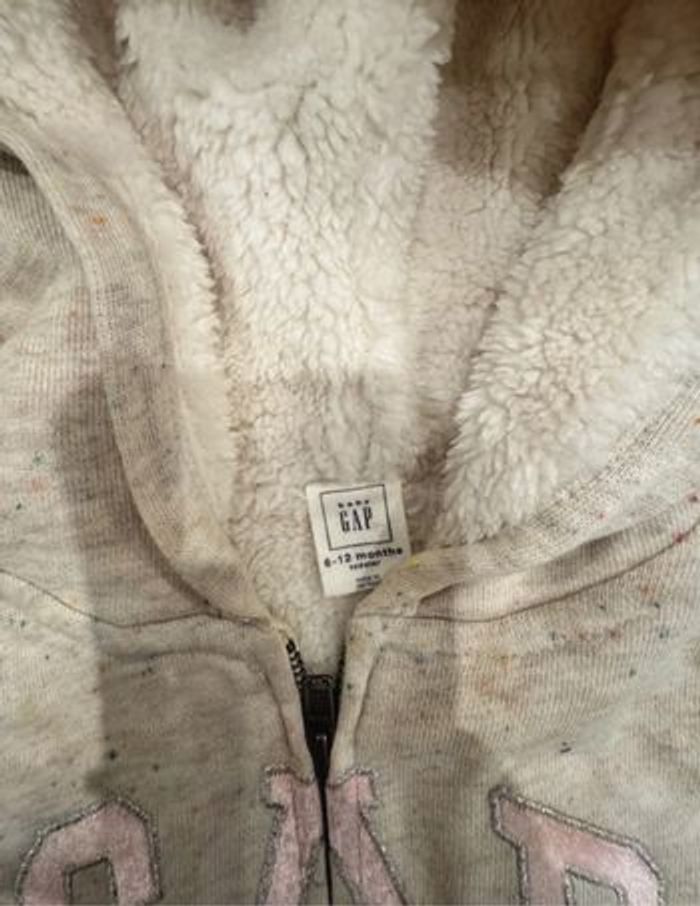 Gilet fourrure GAP 6-12 mois - photo numéro 2