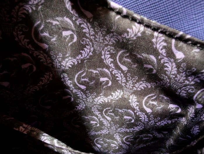 Sac loungefly Ursula debossed - photo numéro 10