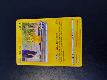 Carte Pokémon Pikachu 027/078 EB10.5 Epée et Bouclier Pokémon Go fr
