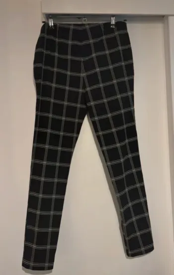Pantalon à carreaux Primark – T. 40