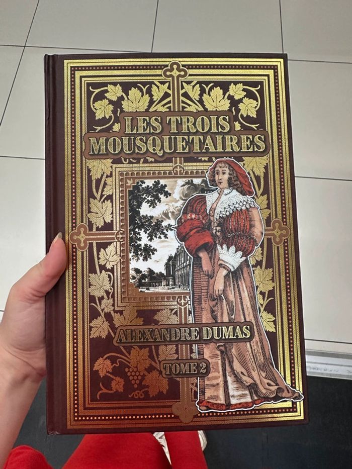 Livre Les Trois Mousquetaires