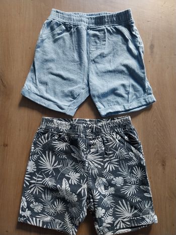Lot shorts garçon 18 mois