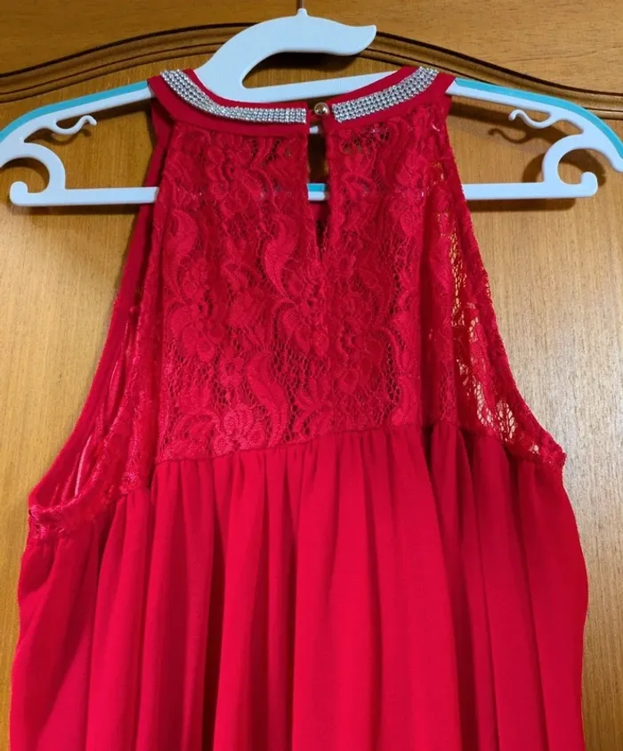 Longue robe rouge - photo numéro 4