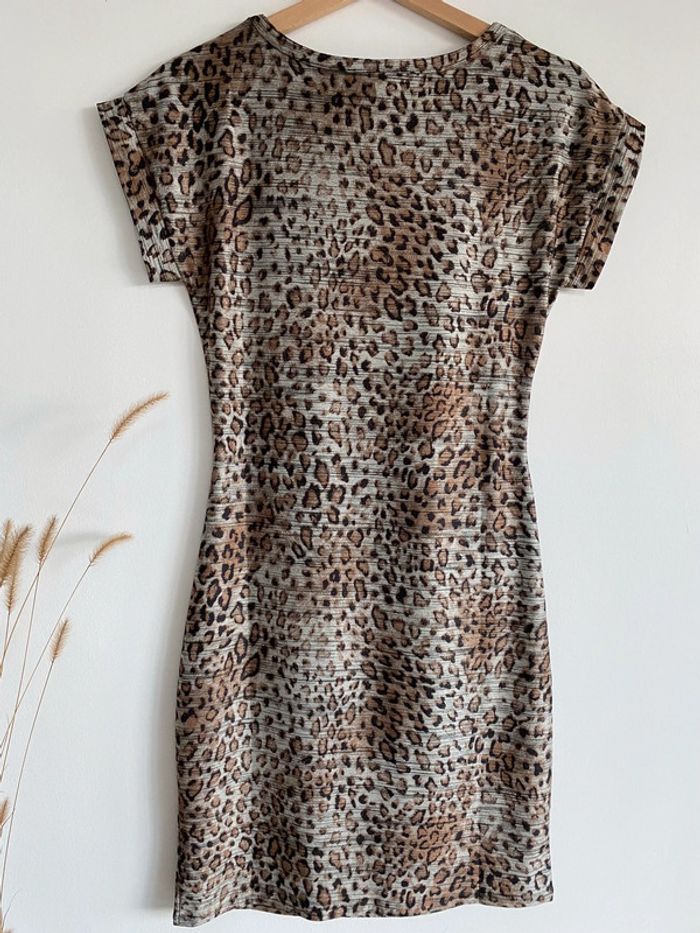 Robe léopard - photo numéro 7