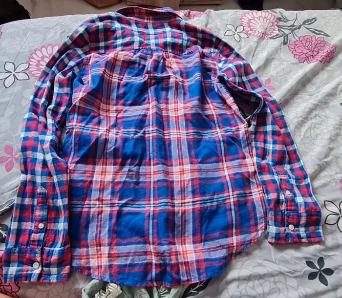 Chemise Hollister Taille S - photo numéro 2