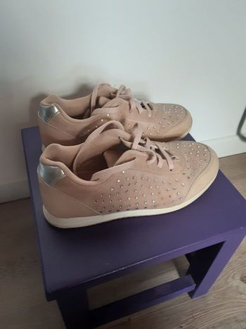 Baskets fille 34