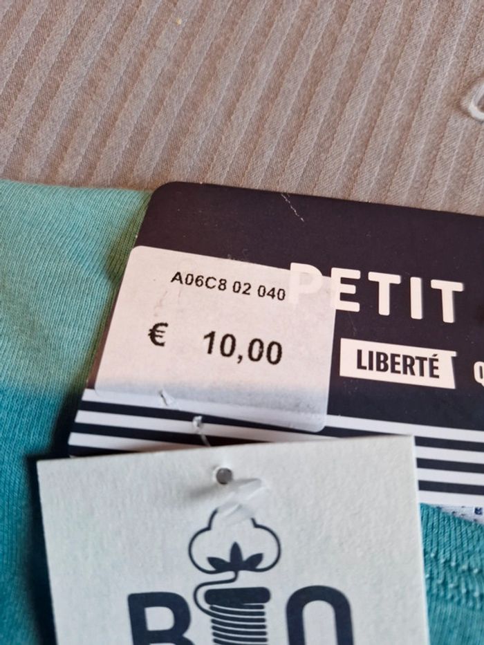 Tee-shirt petit bateau 1 - photo numéro 3