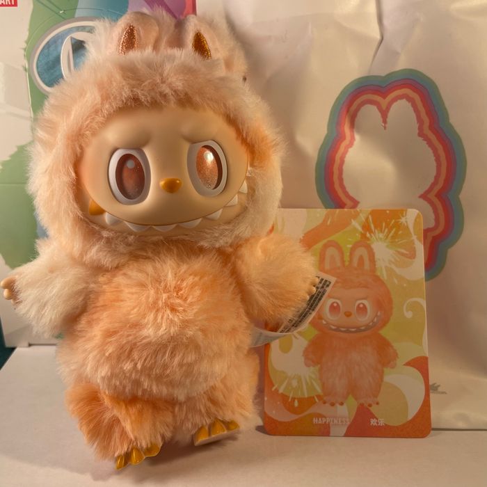 LABUBU Big into Enegy "HAPPINNESS" – Figurine POP MART authentique