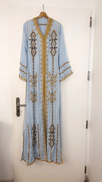 Caftan (takchita) taille Xs porté une seule fois