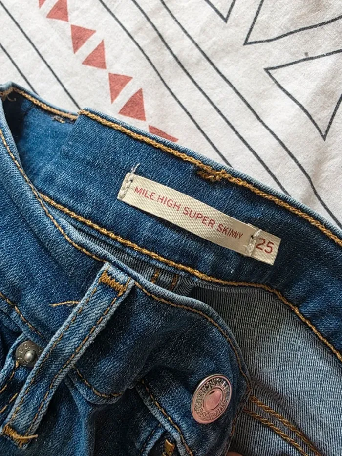 Skinny destroy levis - photo numéro 2