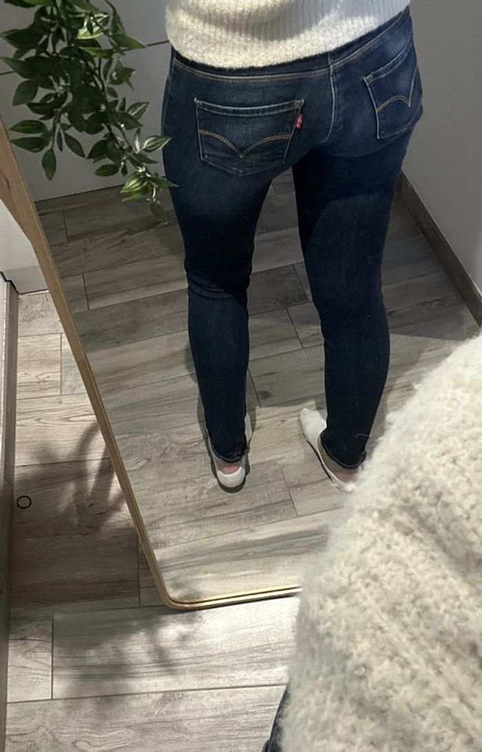 Super Skinny 710 Levi's NEUF - photo numéro 2