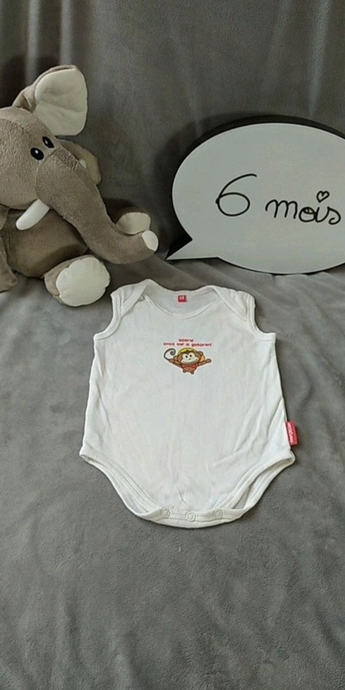 Body sans manche Garçon 6 mois 100% coton Kleertjes.com "Notre singe est né" (en néerlandais)