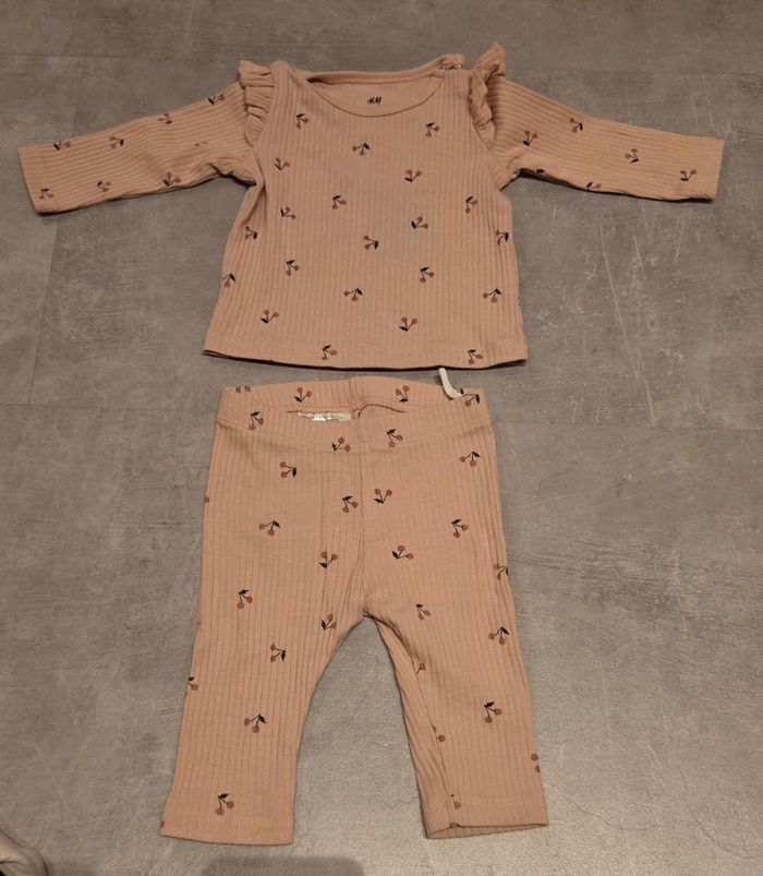 Ensemble h&m 1-2mois 56cm