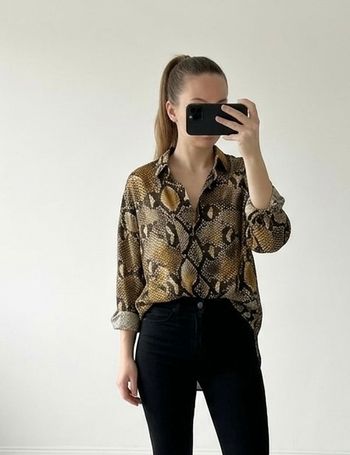 Chemise en simili-peau de serpen Zara / taille xs