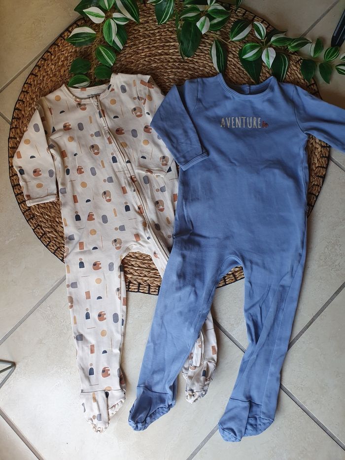 Lot 2 pyjamas et 4 bodies taille 36 mois Vertbaudet - photo numéro 3
