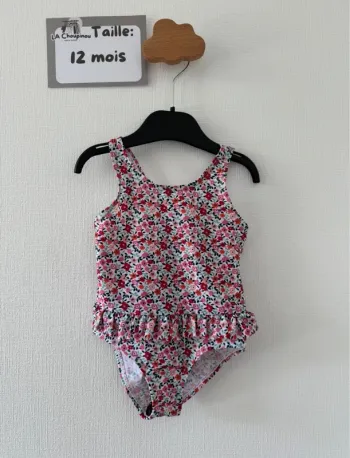 Maillot de bain une pièce - taille 12 mois 🌸