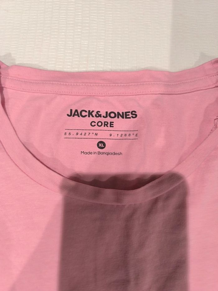 Tee shirt jack&Jones rose bonbon - photo numéro 2