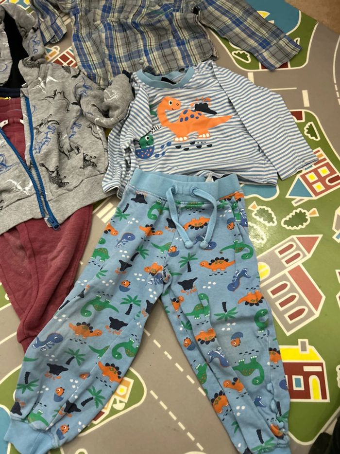 Lot de 10 vêtements en 3 ans - photo numéro 5