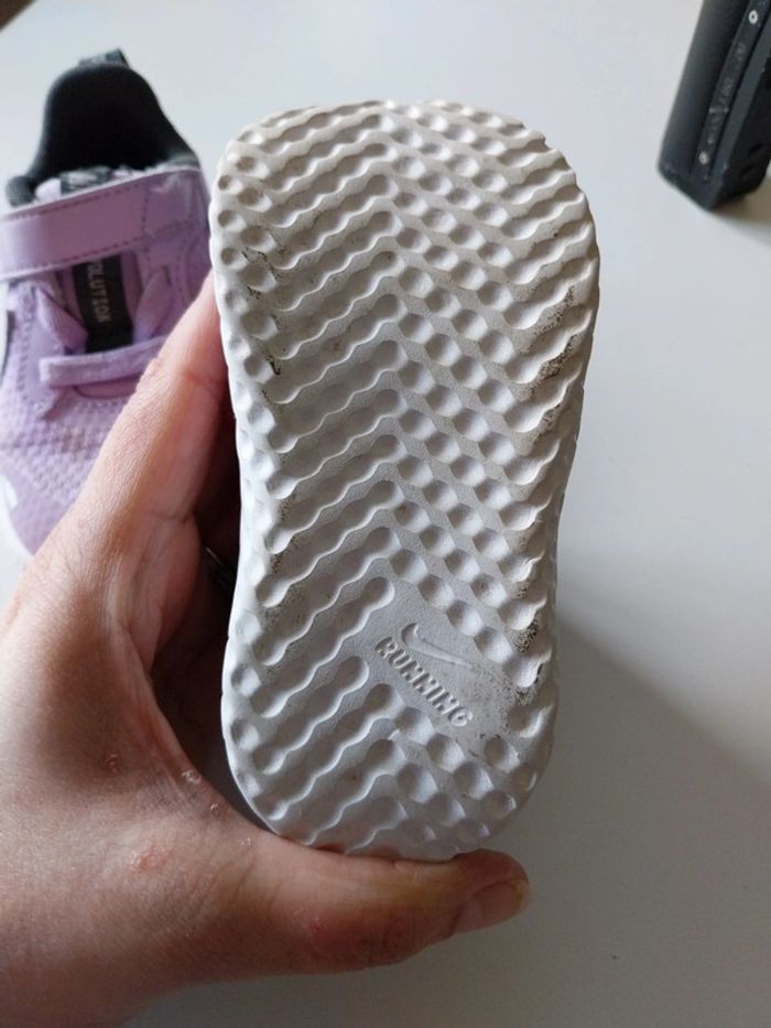 Basket scratch fille Nike Taille 21 - photo numéro 4