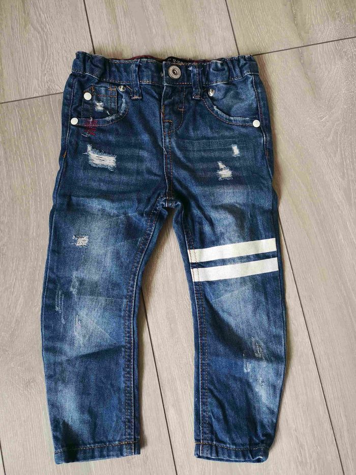 Jean 12-18mois comme neuf