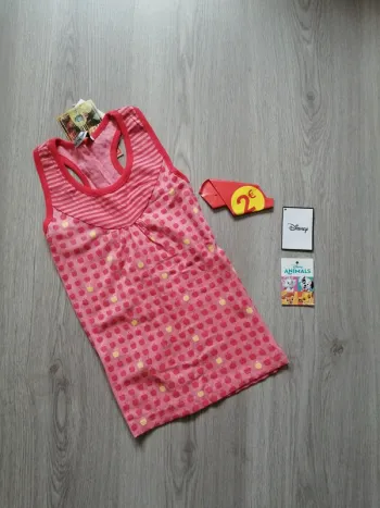 Débardeur rose et rouge avec motifs pomme / on the town / (8ans)