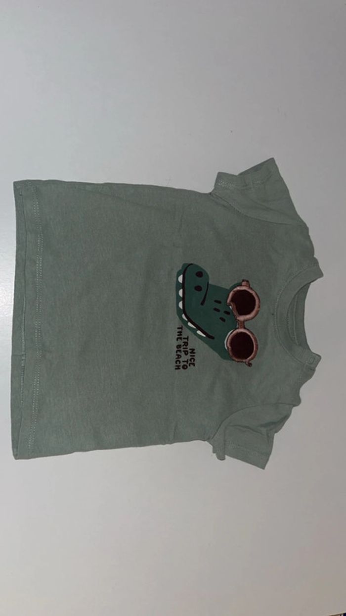 T-shirt bébé