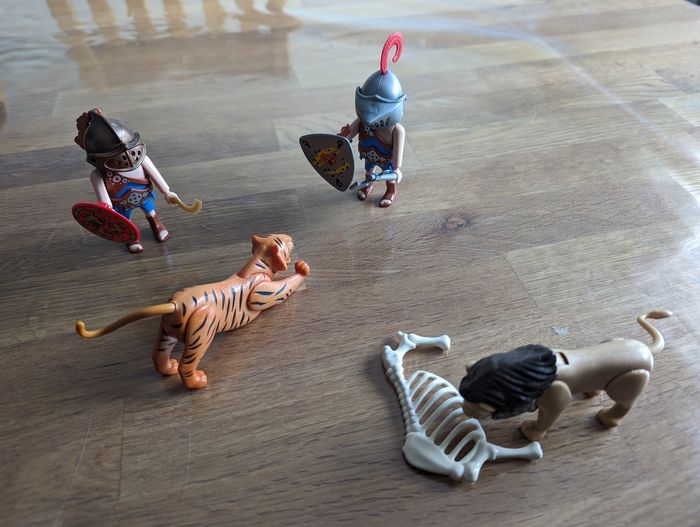 Lot de 2 Gladiateurs avec animaux Playmobil - photo numéro 4