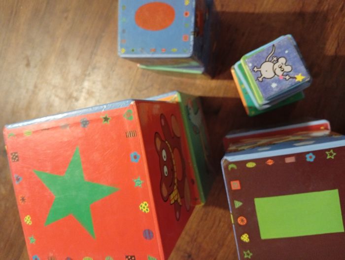 Cube a empiler marque djeco - photo numéro 5