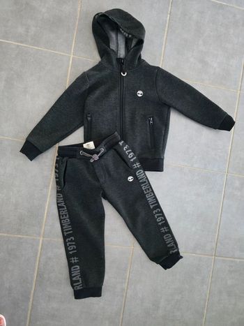 Ensemble jogging timberland
