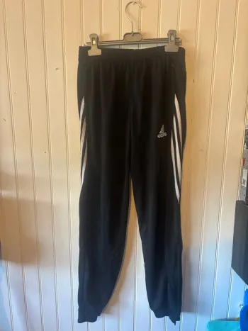 Jogging adidas