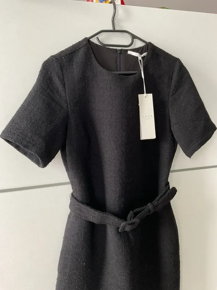 Robe courte - photo numéro 4