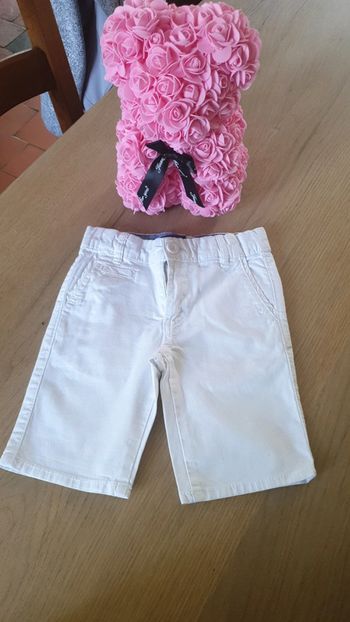 Short blanc okaidi 3ans