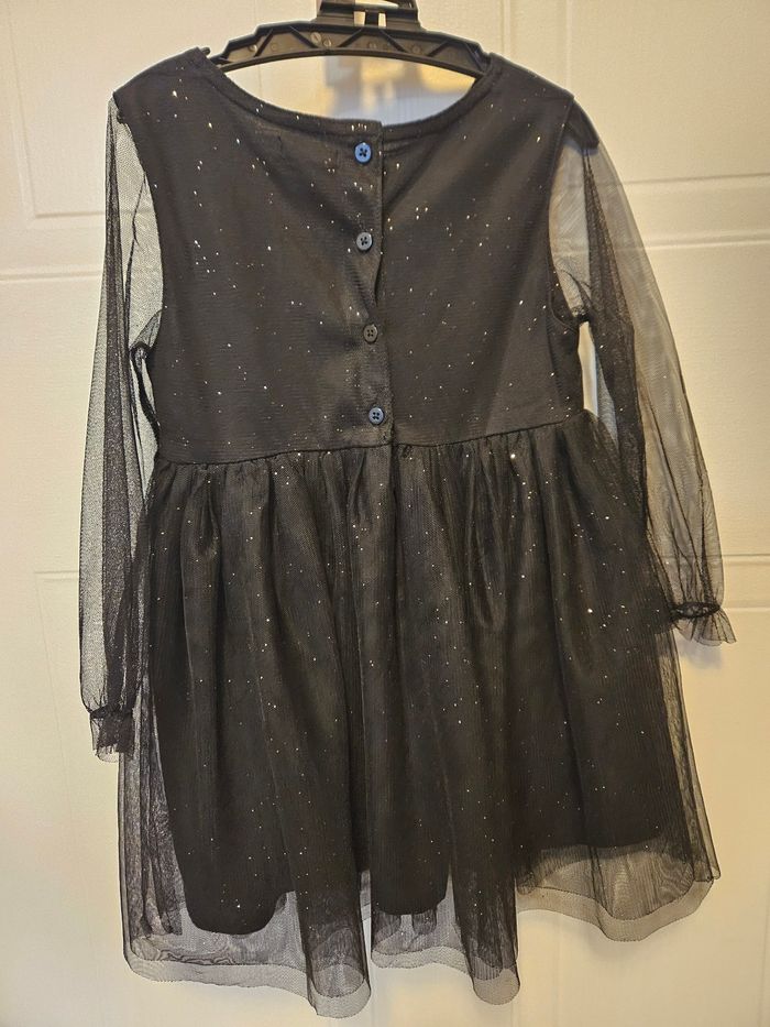 Robe de fête  4 ans - photo numéro 3