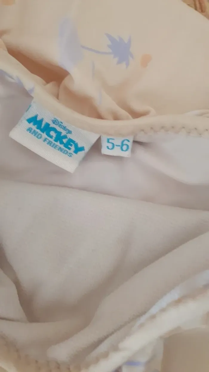 Maillot fille 5/6 ans - photo numéro 2