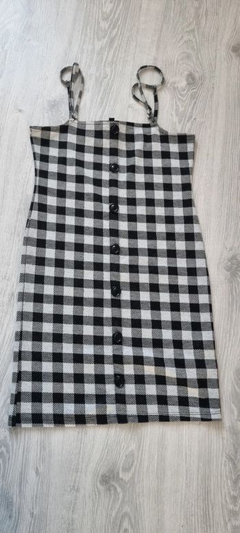 Robe fine bretelle Taille S Jennyfer