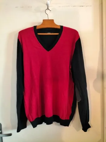 Pull celio rouge