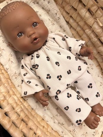 Vêtements pour poupée minikane Paola reina 