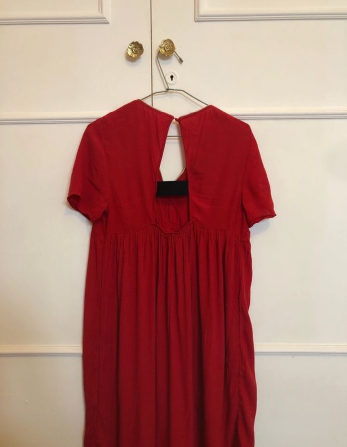 Jolie robe rouge - photo numéro 6