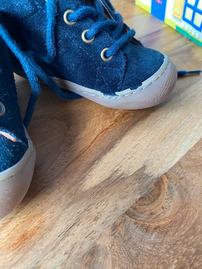 Chaussures taille 20 - photo numéro 8