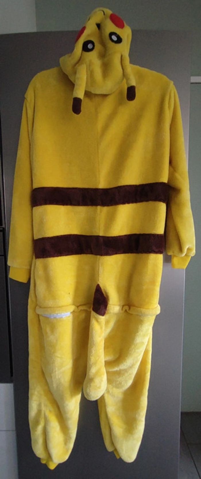 Combinaison chaude Picachu T: S - photo numéro 5