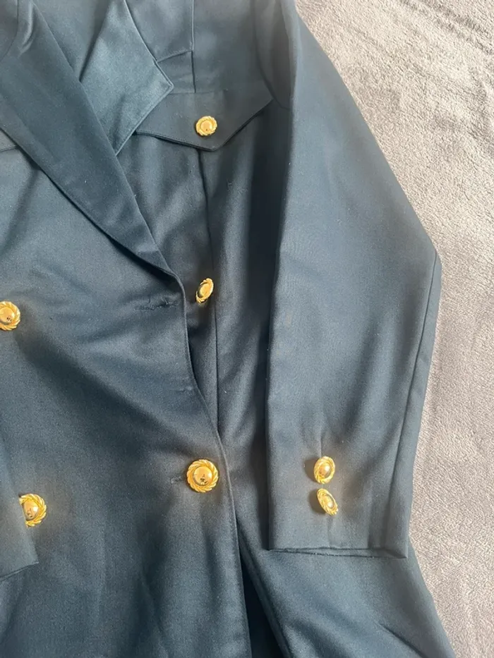 Manteau blazer vintage bleu marine long – Boutons dorés chic - photo numéro 2